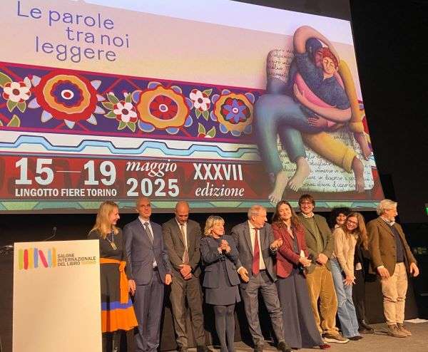 Le parole tra noi leggere
