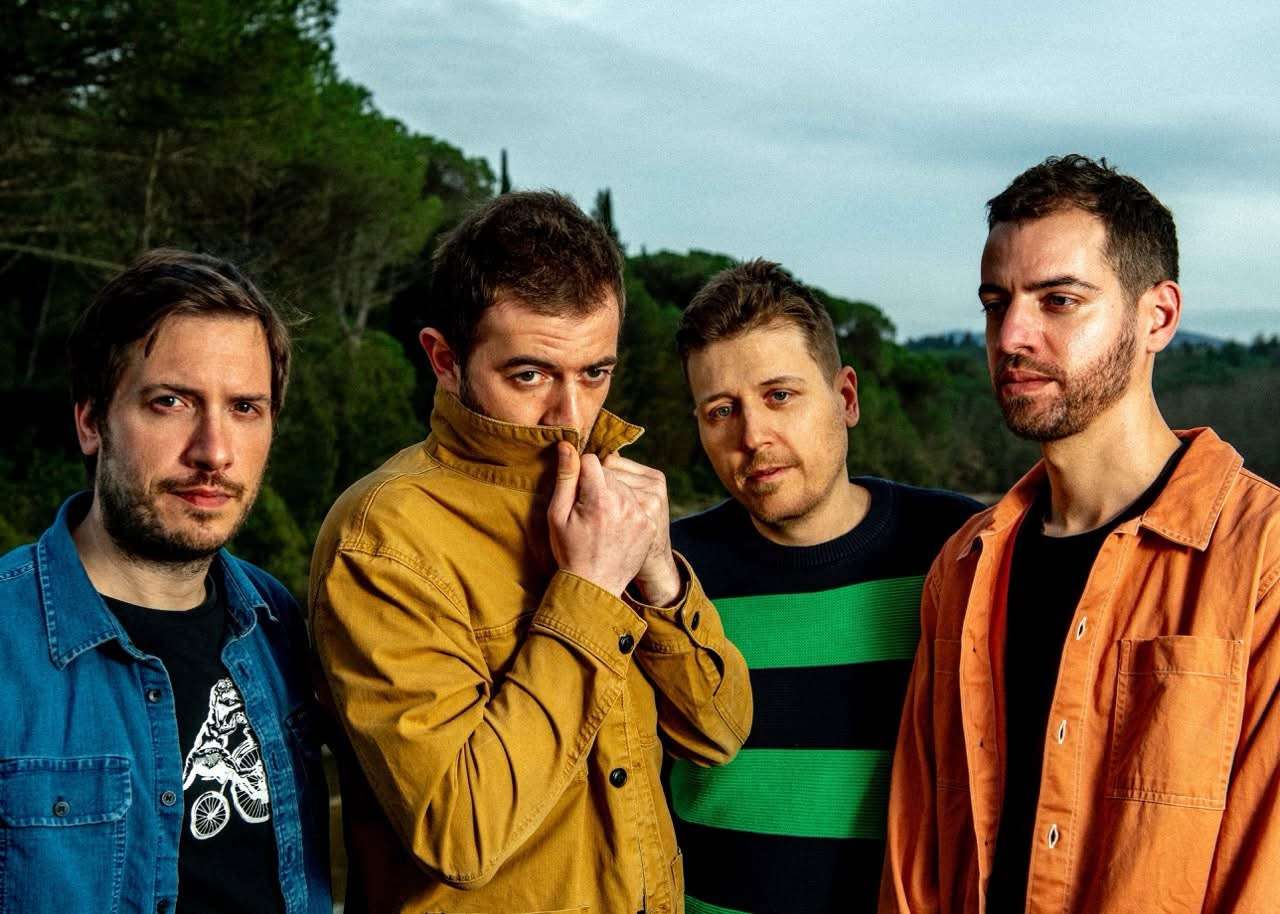 I Mars Era nascono a Firenze nel 2014 da un'idea di Michelangelo Verdelli, Tommaso Tassi, Davide Ferrara e Leonardo Storai. Da una formazione Stoner-Rock, i quattro ragazzi cercano di coniugare un sound sia heavy che psichedelico, trovando un loro personale modo di fare musica.
