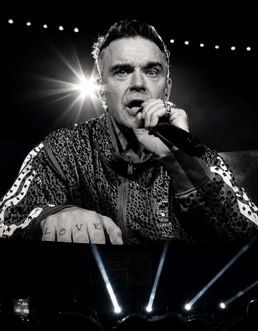 Robbie Williams a Firenze Rocks: la redenzione di un entertainer